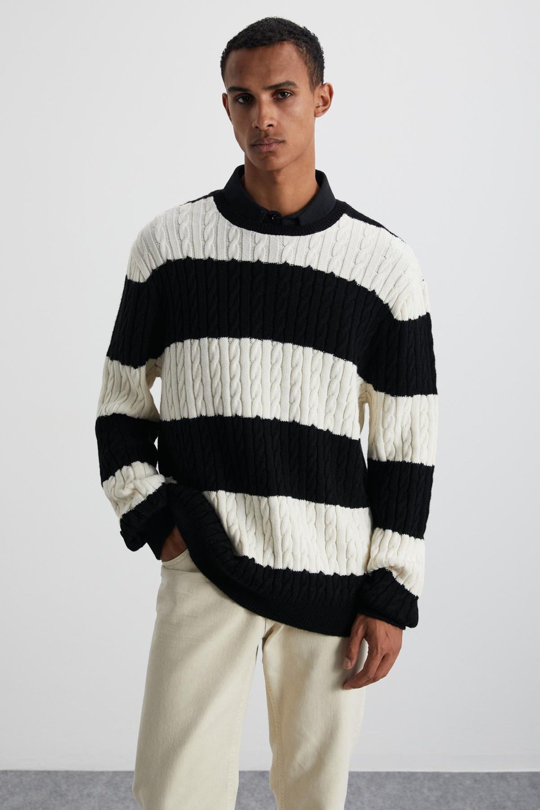 NARVIK Erkek Recyle Yumuşacık Bisiklet Yaka Saç Örgü Desenli Triko Siyah-Ekru Kazak