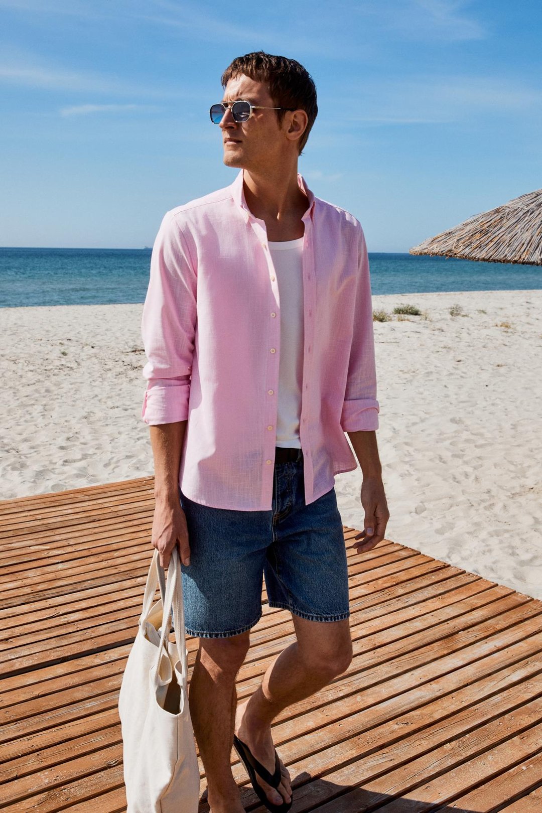 PERTTU Erkek %100 Pamuk Slim Fit Dar Kesim Düğmeli Yaka Keten Görünümlü Flamlı Pembe Gömlek