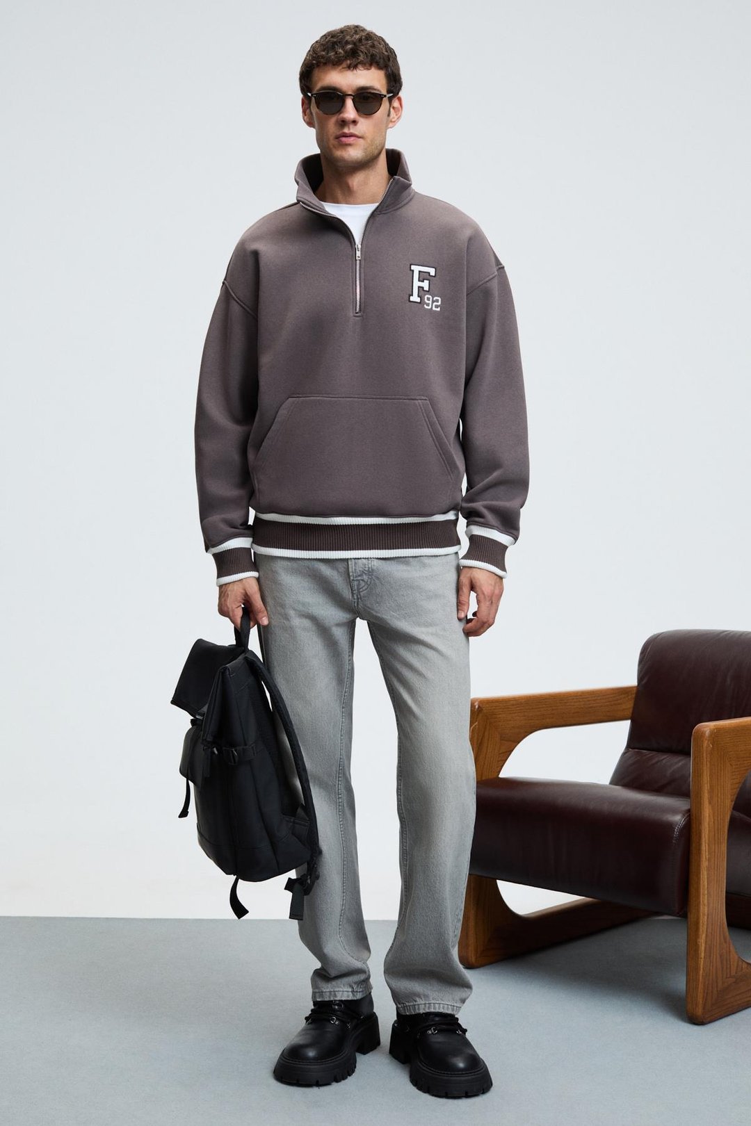 PLATA Erkek Yarım Fermuarlı Kanguru Cepli Etek Ve Kolda Triko Detay Relaxed Fit Füme Sweatshirt