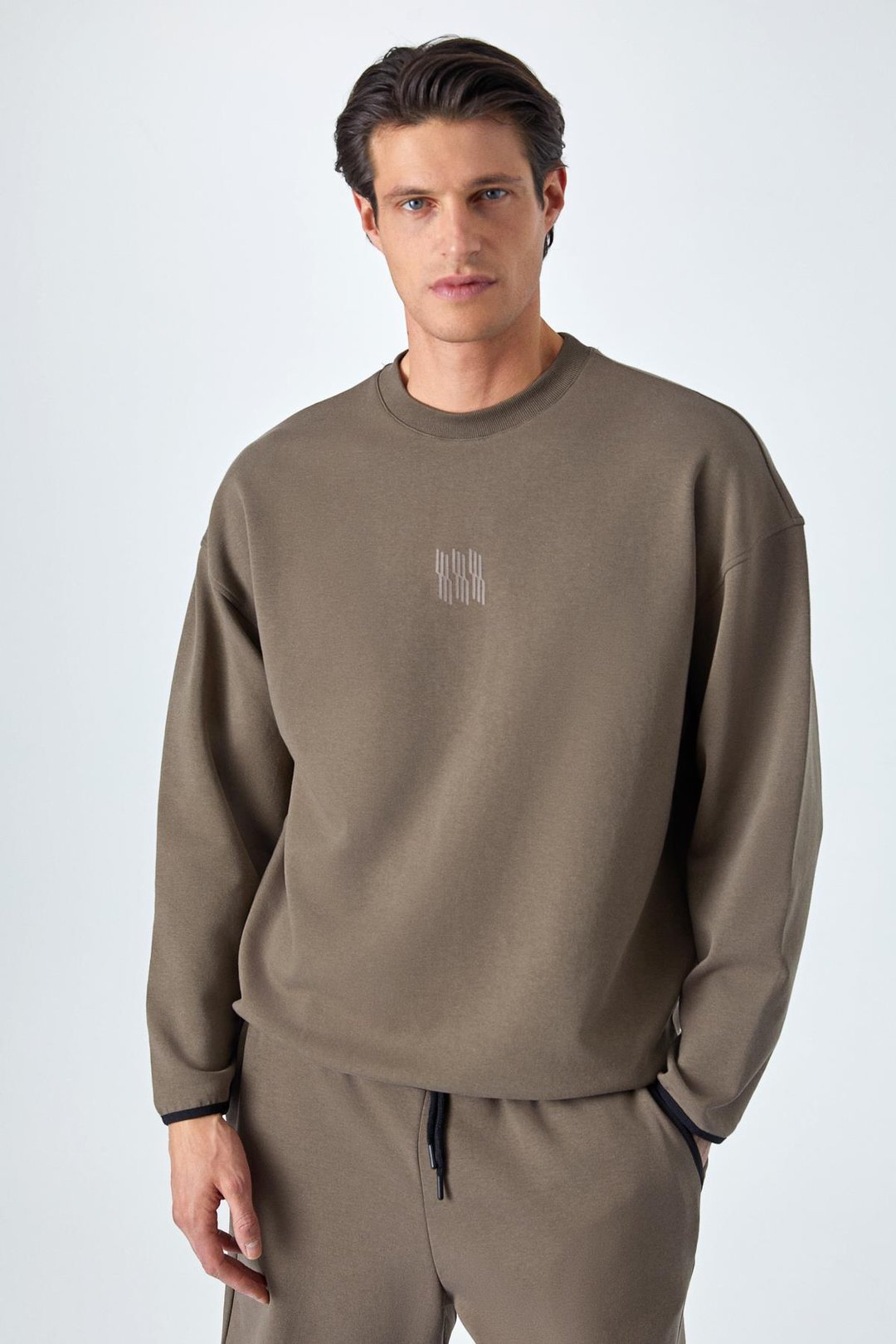 PLEMON Erkek Bisiklet Yaka Uzun Kol Baskı Detaylı Oversize Koyu Kahverengi Sweatshirt