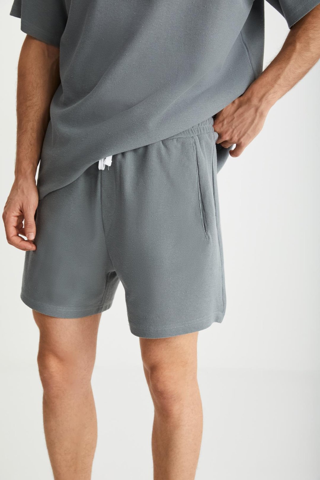 RAMADAN  Regular Gri Tekli Şort