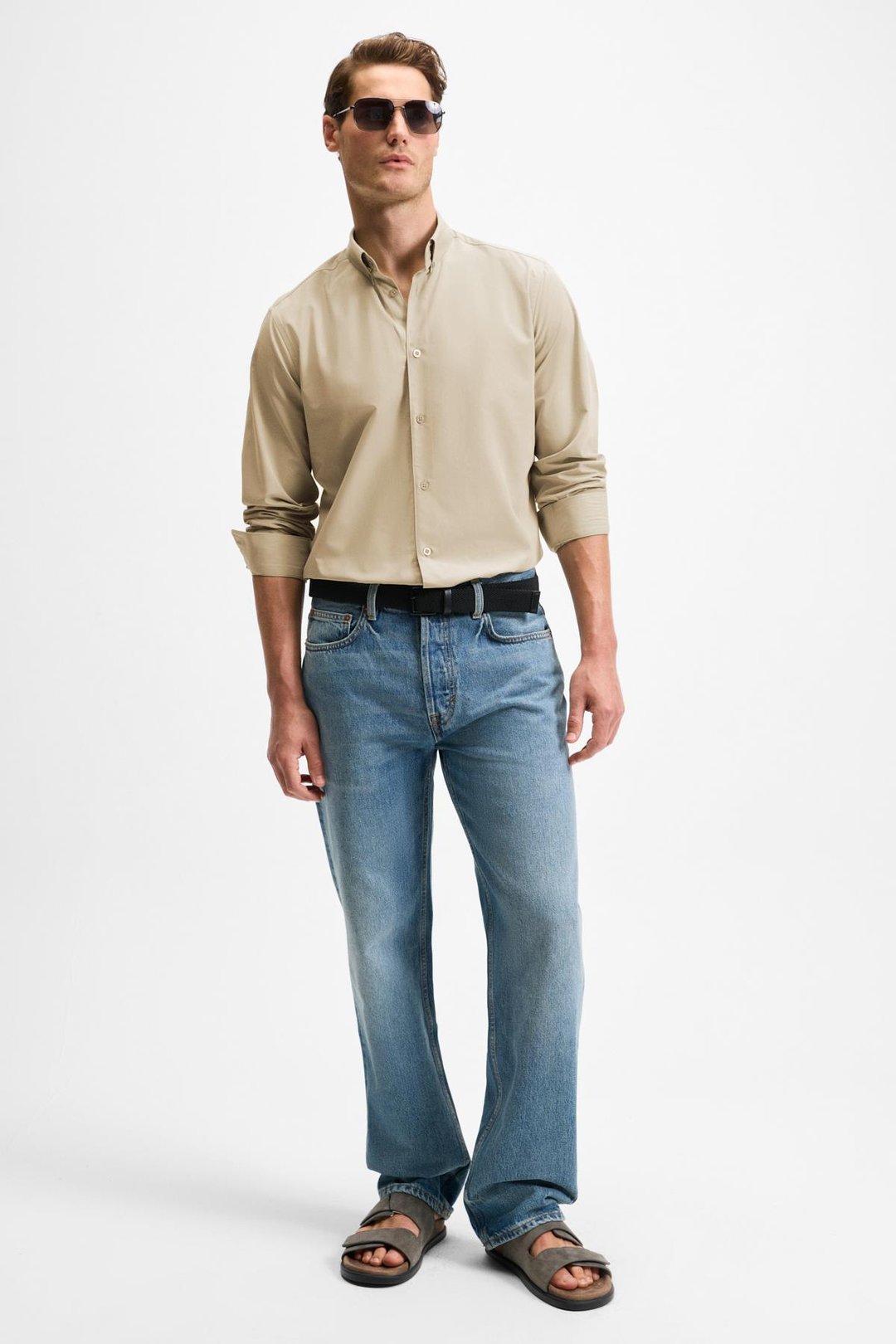RISTO Erkek Düğmeli Yıkama Sonrası Ütü İhtiyacını En Aza İndiren Kumaş Gömlek Yaka Manşetli Bej Gömlek
