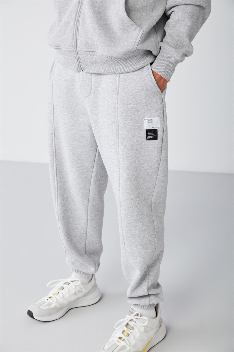 ROWAN Erkek Organik Pamuklu Relaxed Fit İçi Polarlı Süs Etiketli Jogger Grimelanj Eşofman Altı