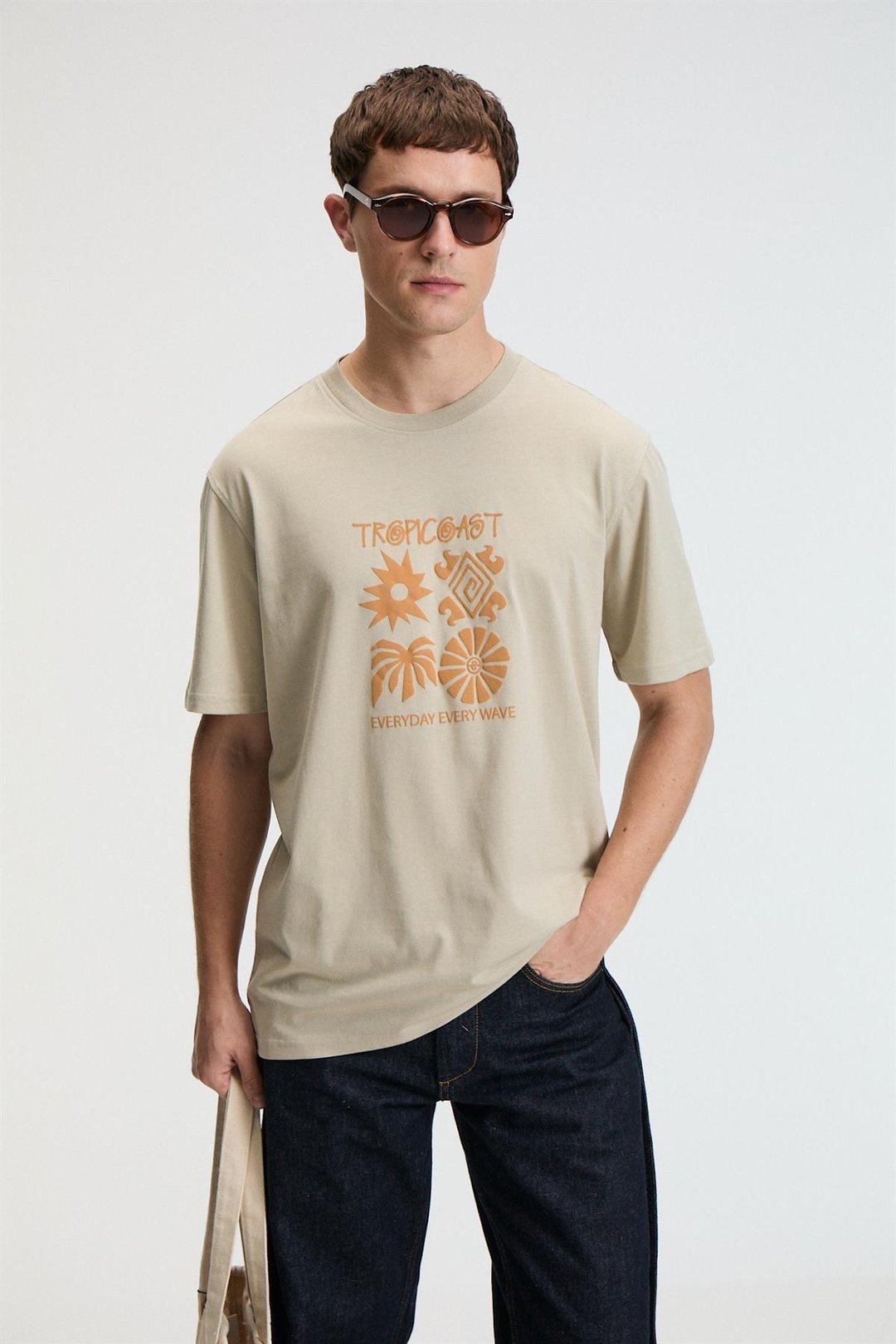 SWEET Erkek %100 Pamuk Oversize Fit Baskılı Kısa Kollu Yuvarlak Yakalı Taş Rengi T-Shirt
