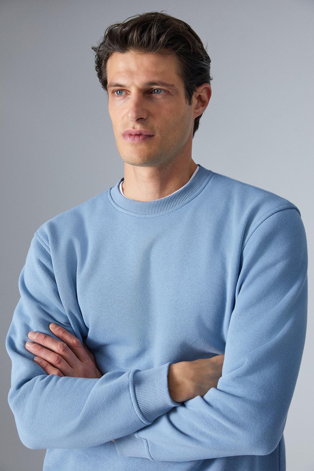 TRAVIS Erkek Organik Kumaşlı Yumuşacık Regular Fit Yuvarlak Yakalı Koyu Mavi Sweatshirt