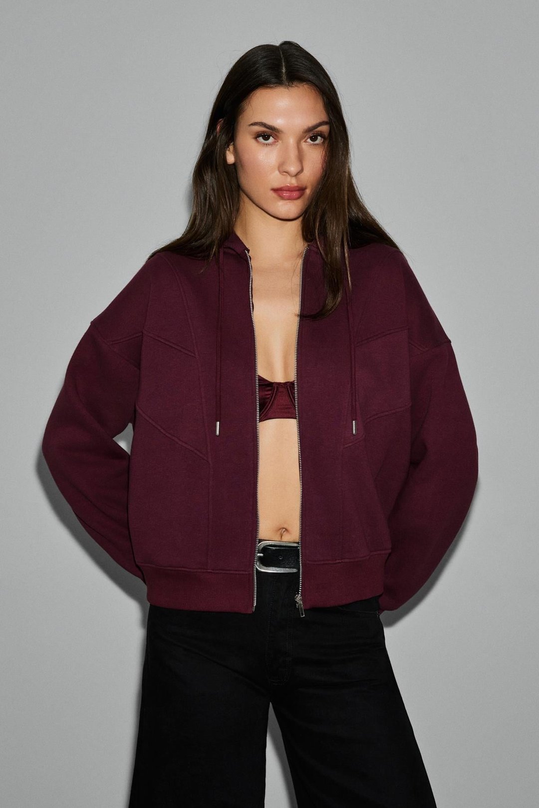 VYSELLE Kadın Önü Kesikli Metal Fermuarlı Kapüşonlu Etiket Detaylı Oversize Bordo Sweatshirt