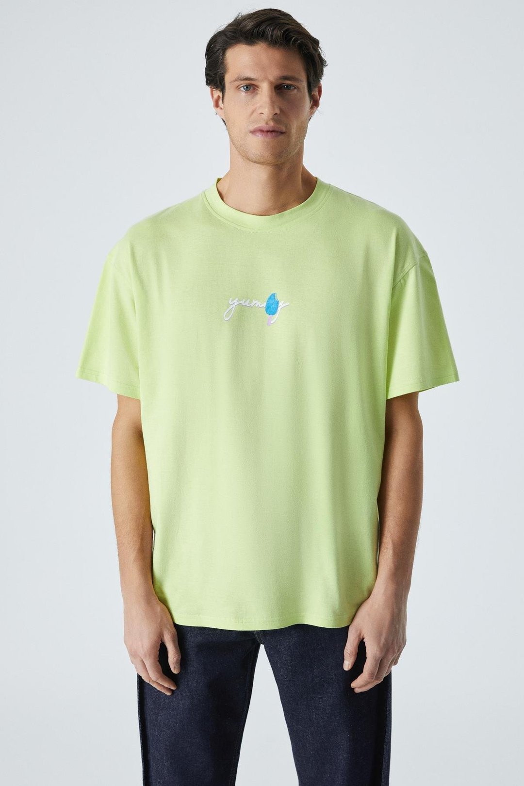 YUMMY Erkek Bisiklet Yaka Baskı Detaylı %100 Organik Pamuk Kısa Kol Açık Yeşil T-Shirt