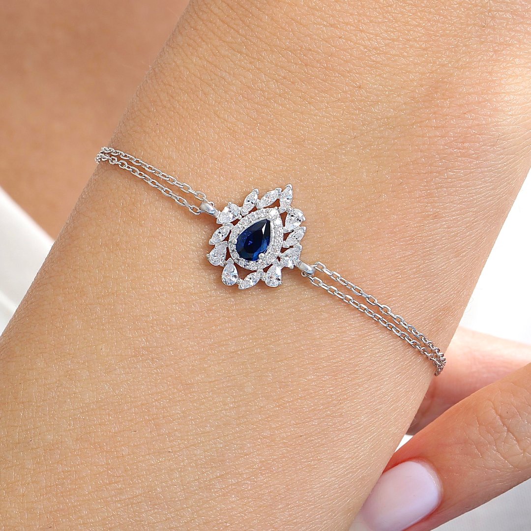 Effective Diamond İstanbul İhtişamı Sentetik Safir Taşlı Gümüş Bileklik