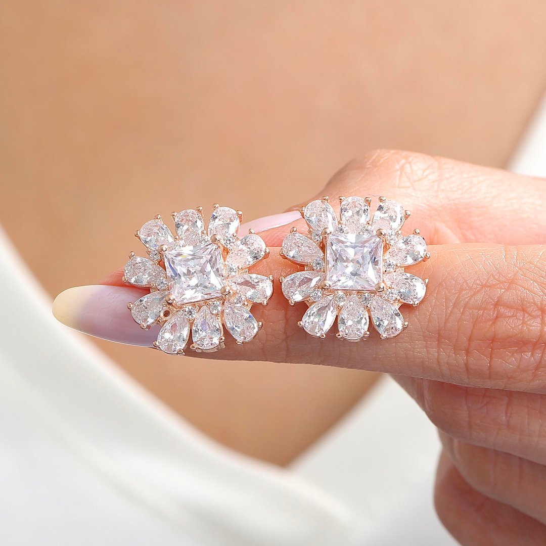 Effective Diamond Milano Rüyası Rose Renk Işıltılı Gümüş Küpe