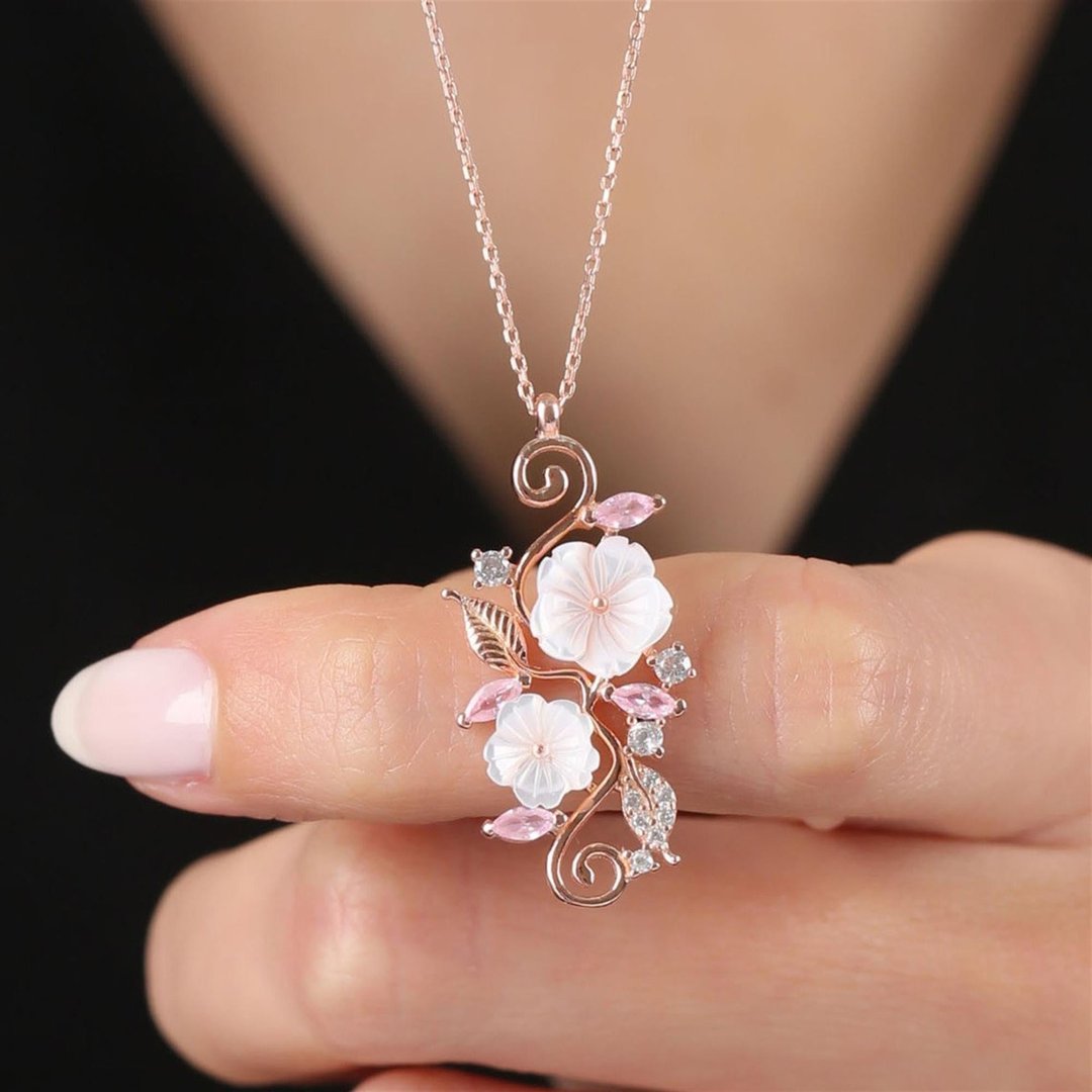 Pink Taşlı Manolya Çiçeği Sevgi Bahçesi Rose Renk Flowers Gümüş Kolye
