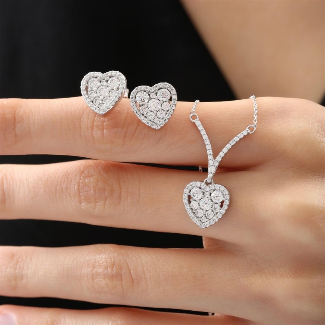 Pırlanta Montür Işıltılı Kalp Harmonisi Zarafet Mührü Gümüş Mini Set