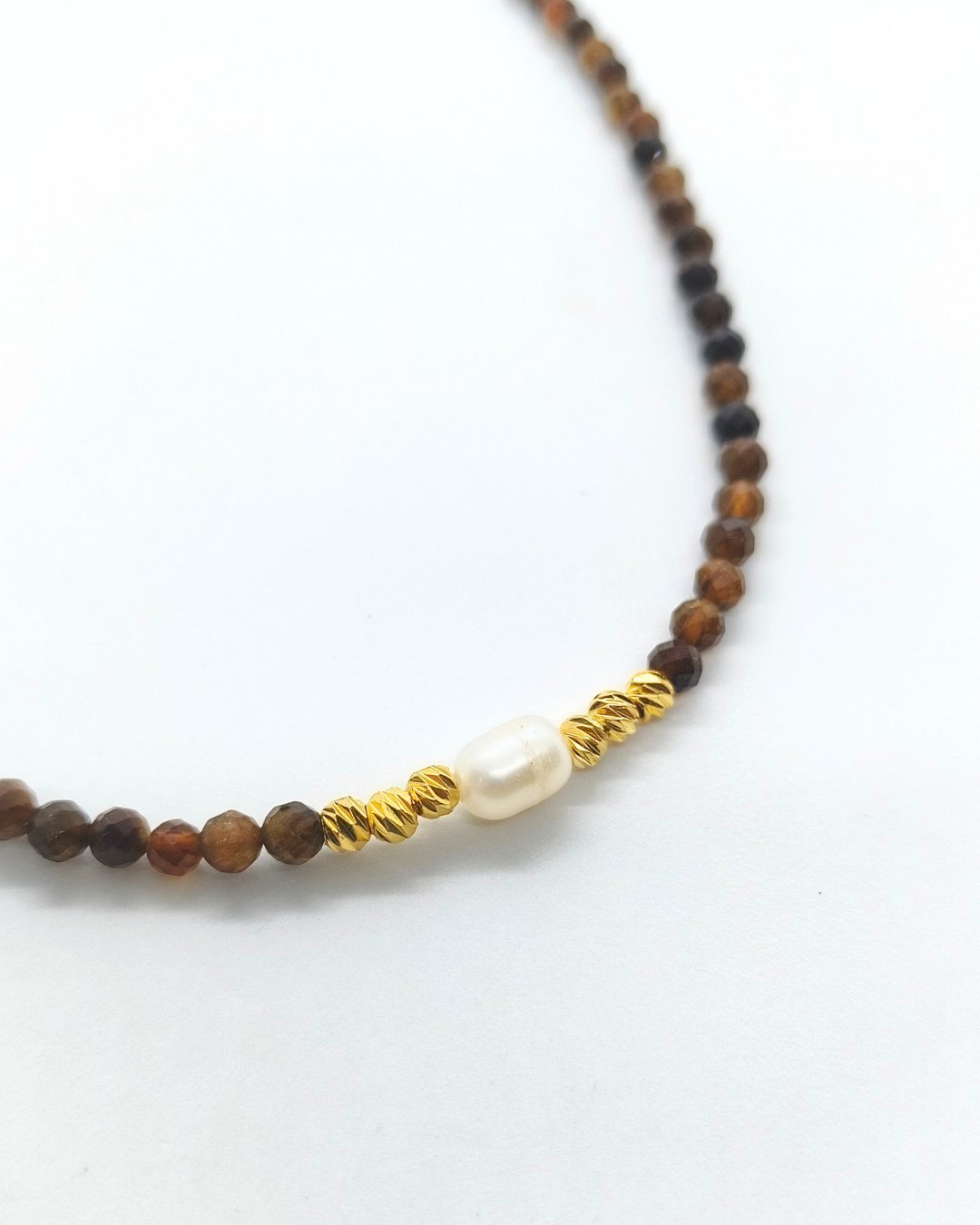 Granat Kolye