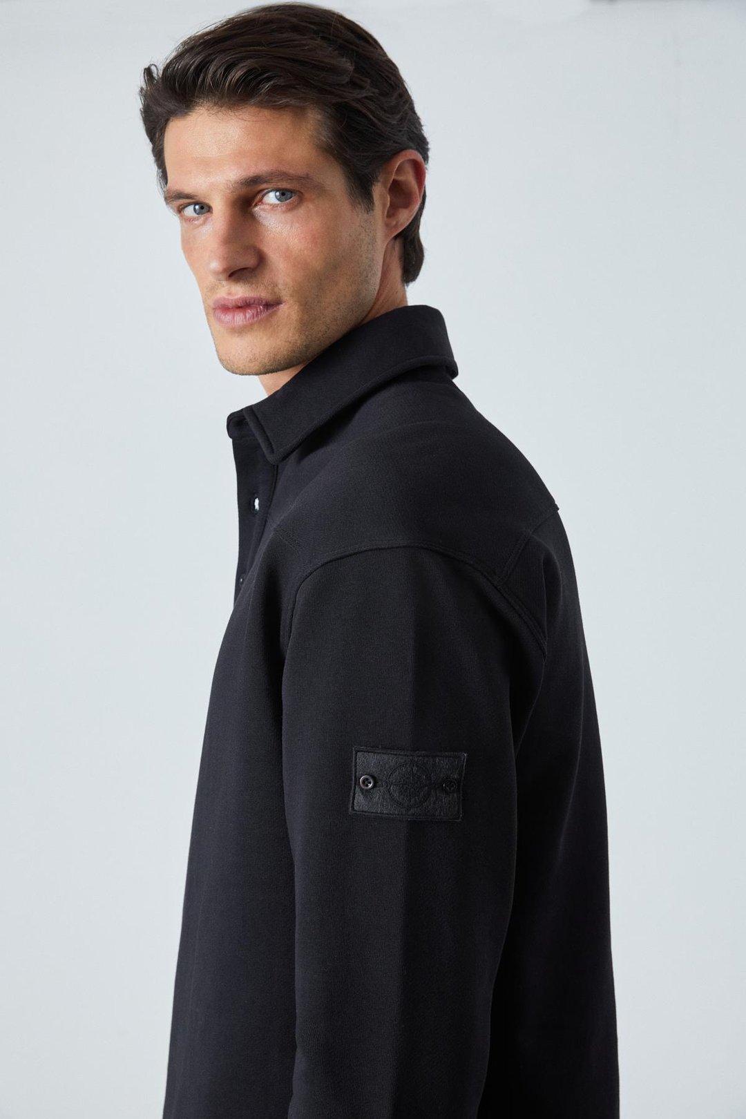 AATROX Erkek Polo Yakalı Patlı Düğmeli Uzun Kol Regular Fit Nakış Detaylı Siyah Sweatshirt