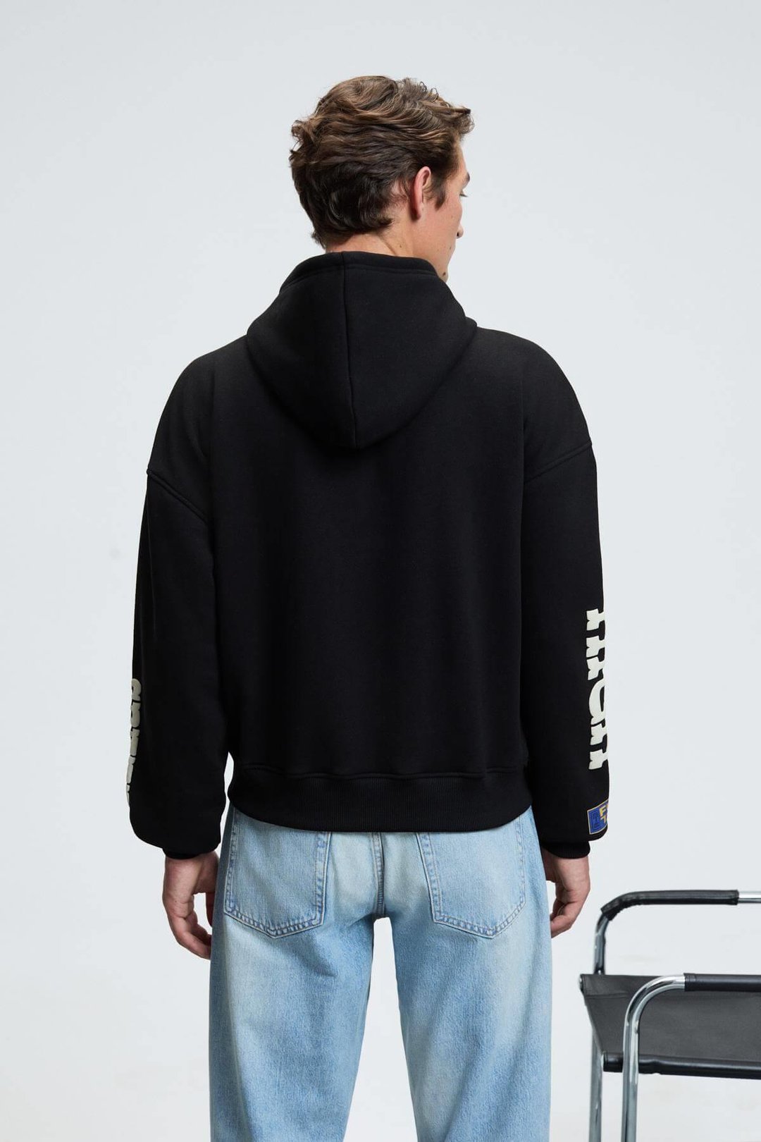 ABISMO Erkek Kapüşonlu Kanguru Cepli Kolları ve Sırtı Baskılı Relaxed Fit Siyah Sweatshirt