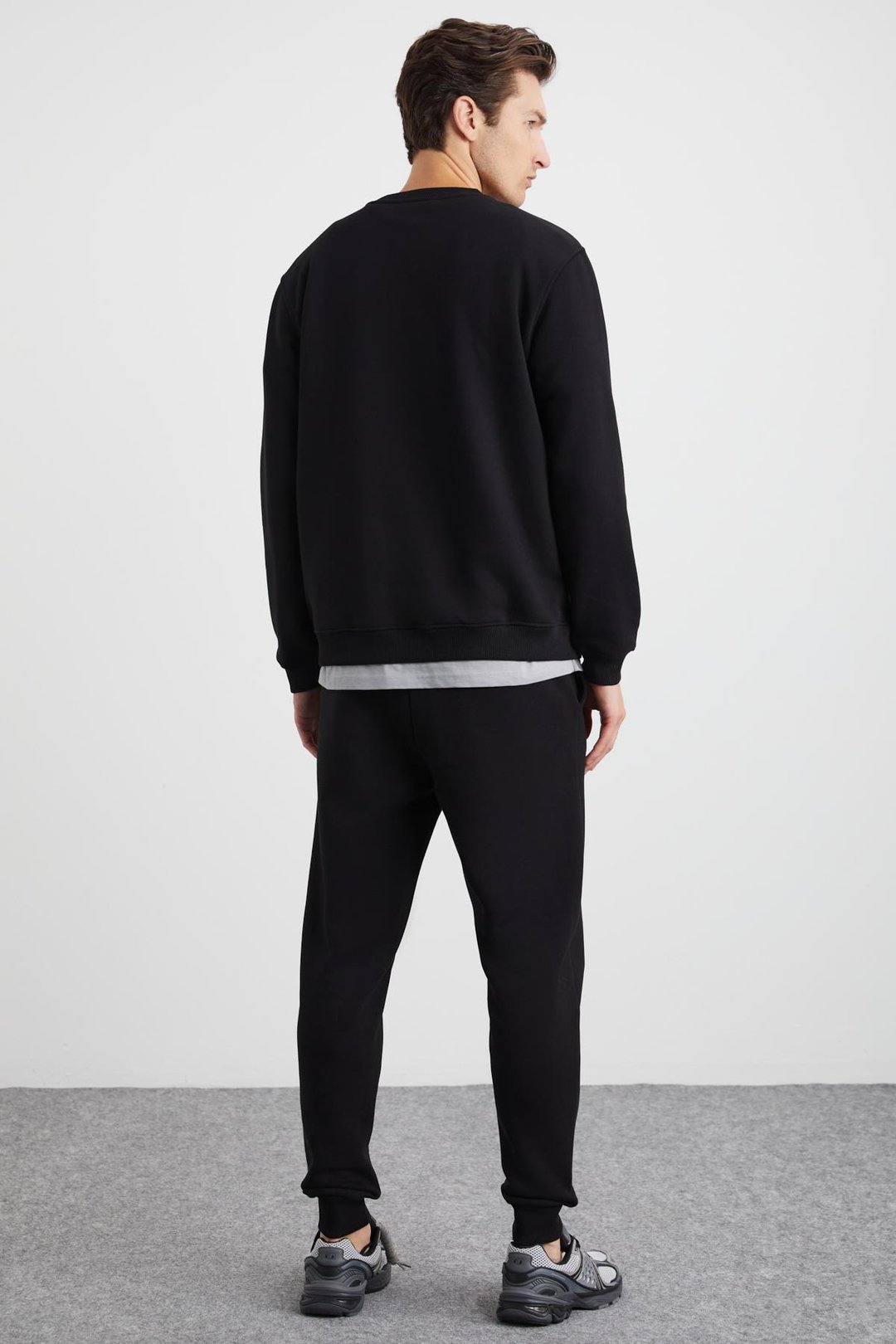 ADENS Relaxed Regular Siyah Tekli Eşofman Altı