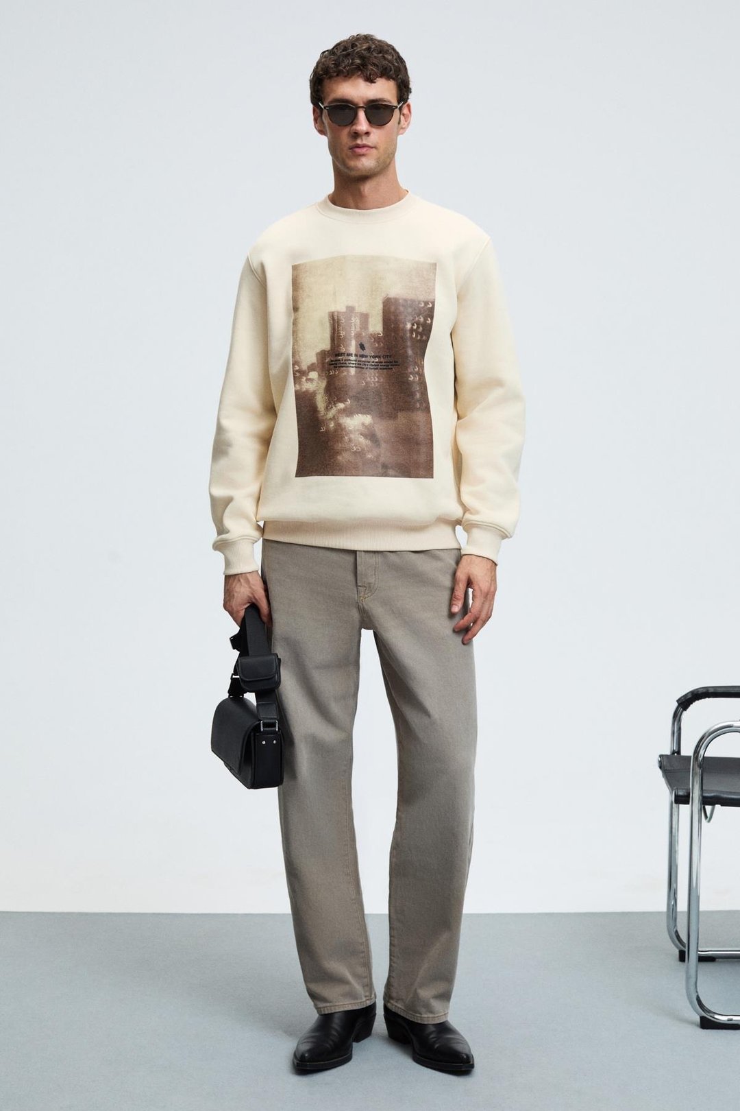 ALARIC Erkek Yuvarlak Yaka Önü Baskılı Regular Fit Ekru Sweatshirt