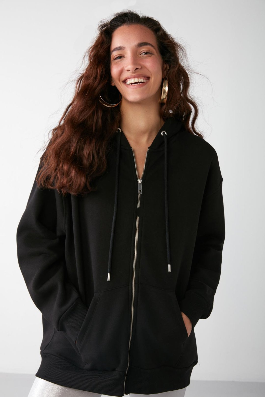 ALENA Kadın Basic Kanguru Cepli Oversize Organik Pamuk Fermuarlı Kapüşonlu Siyah Sweatshirt