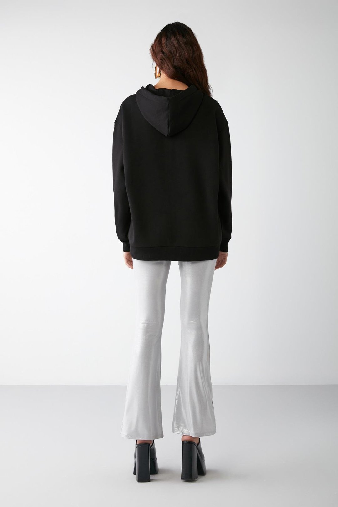 ALENA Kadın Basic Kanguru Cepli Oversize Organik Pamuk Fermuarlı Kapüşonlu Siyah Sweatshirt