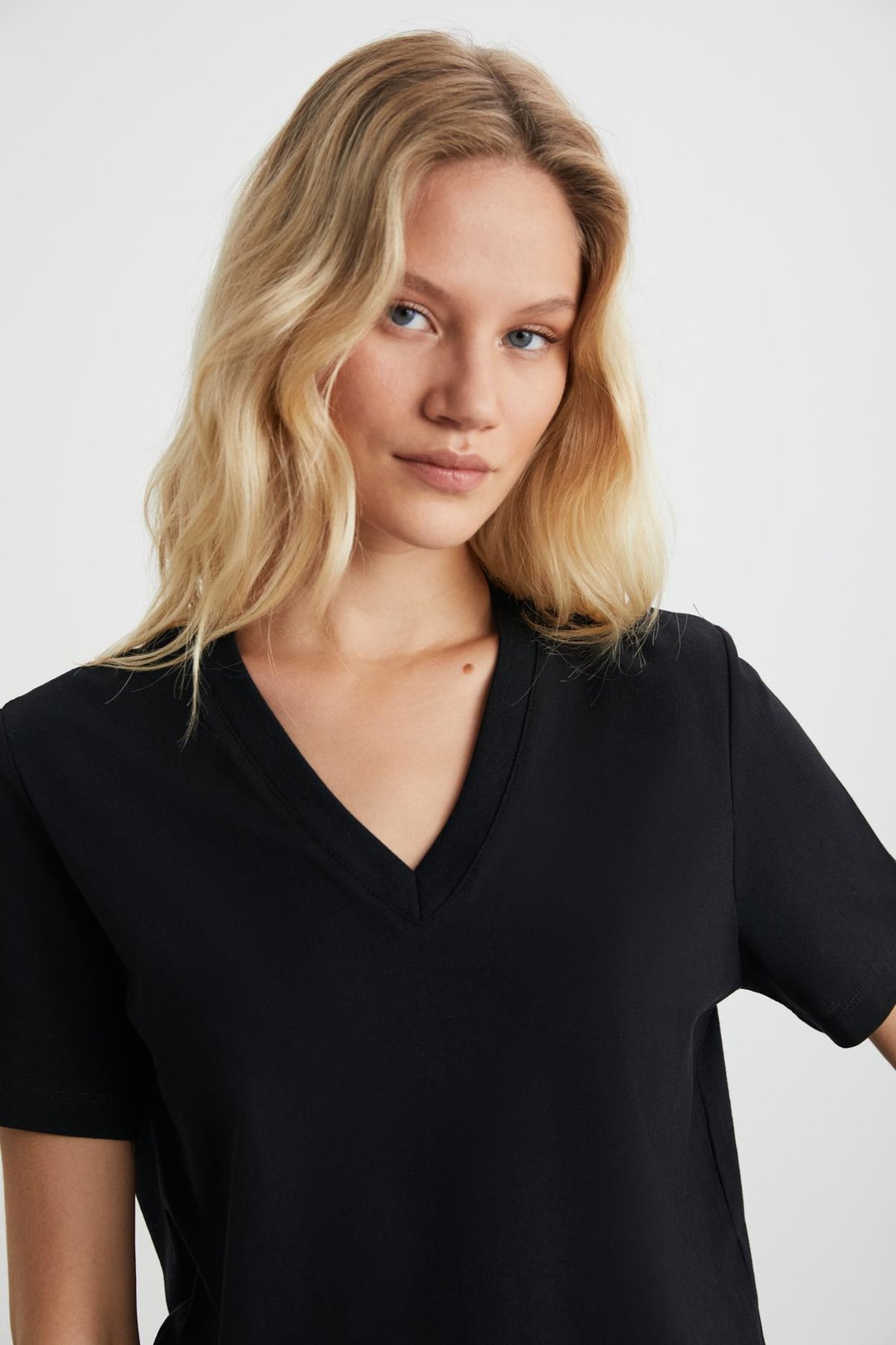 ALINE Kadın Siyah T-Shirt