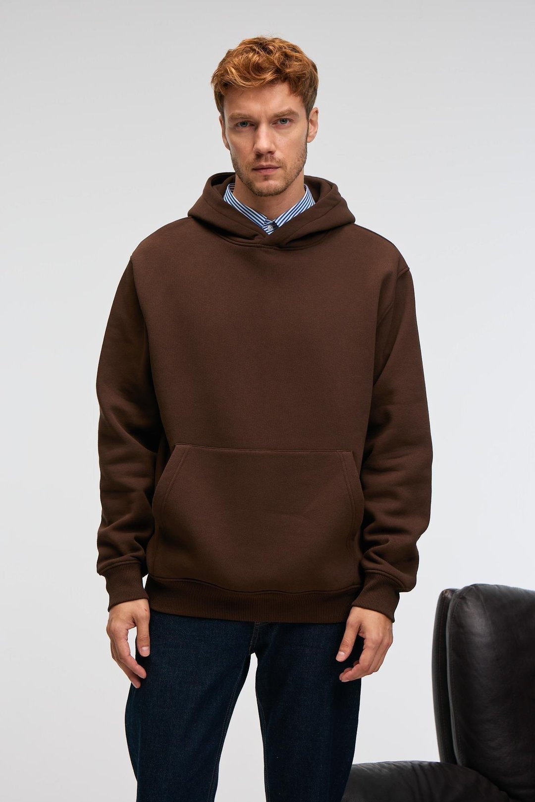 AMOS Erkek Yumuşak Kumaşlı 3 İplik Oversize Kapüşonlu Kanguru Cepli Acı Kahve Sweatshirt