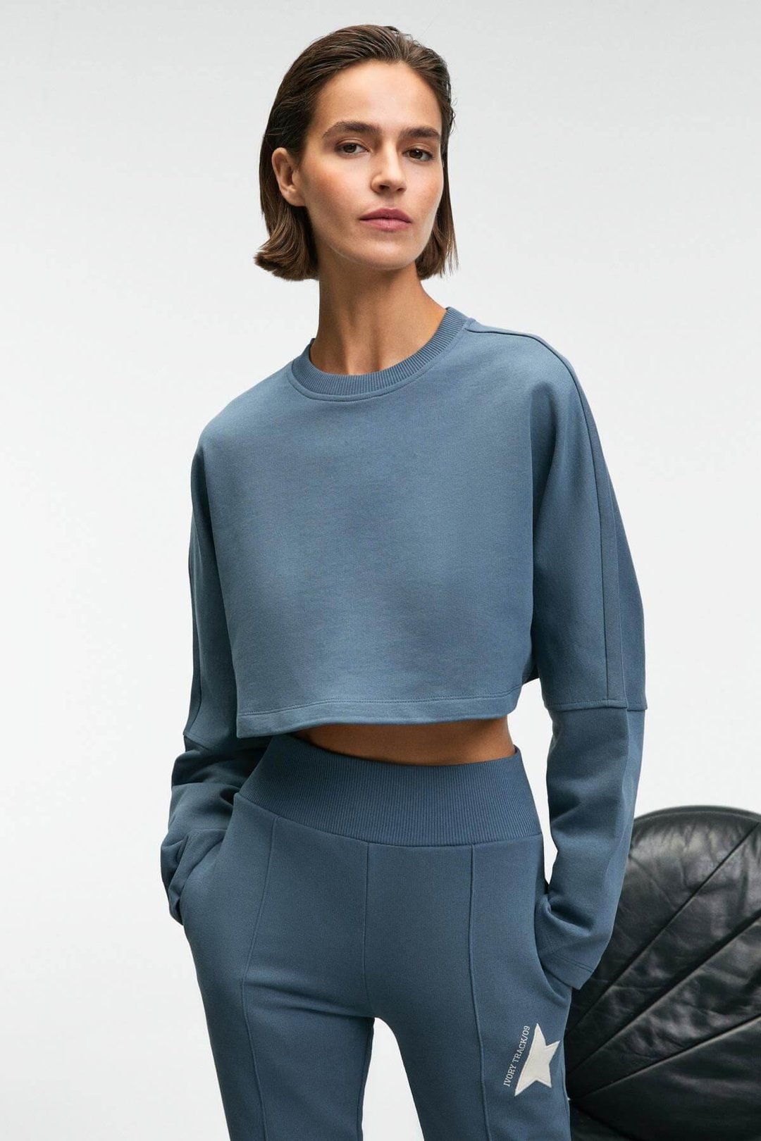 ANOUK Kadın Pamuklu Baskı Ve Patch Detaylı Bisiklet Yaka Crop Petrol Mavisi Sweatshirt