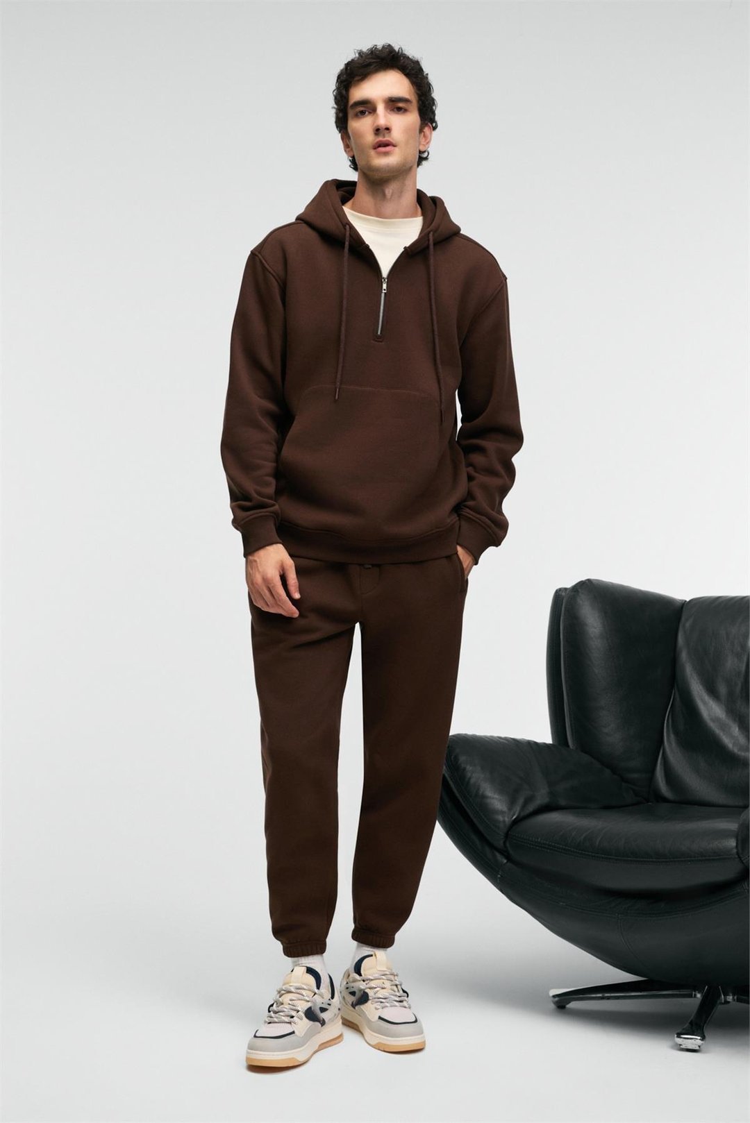 ANSEL Erkek Lastikli Dar Paça Üç Cepli Yumuşacık Organik Pamuklu Acı Kahve Eşofman Altı