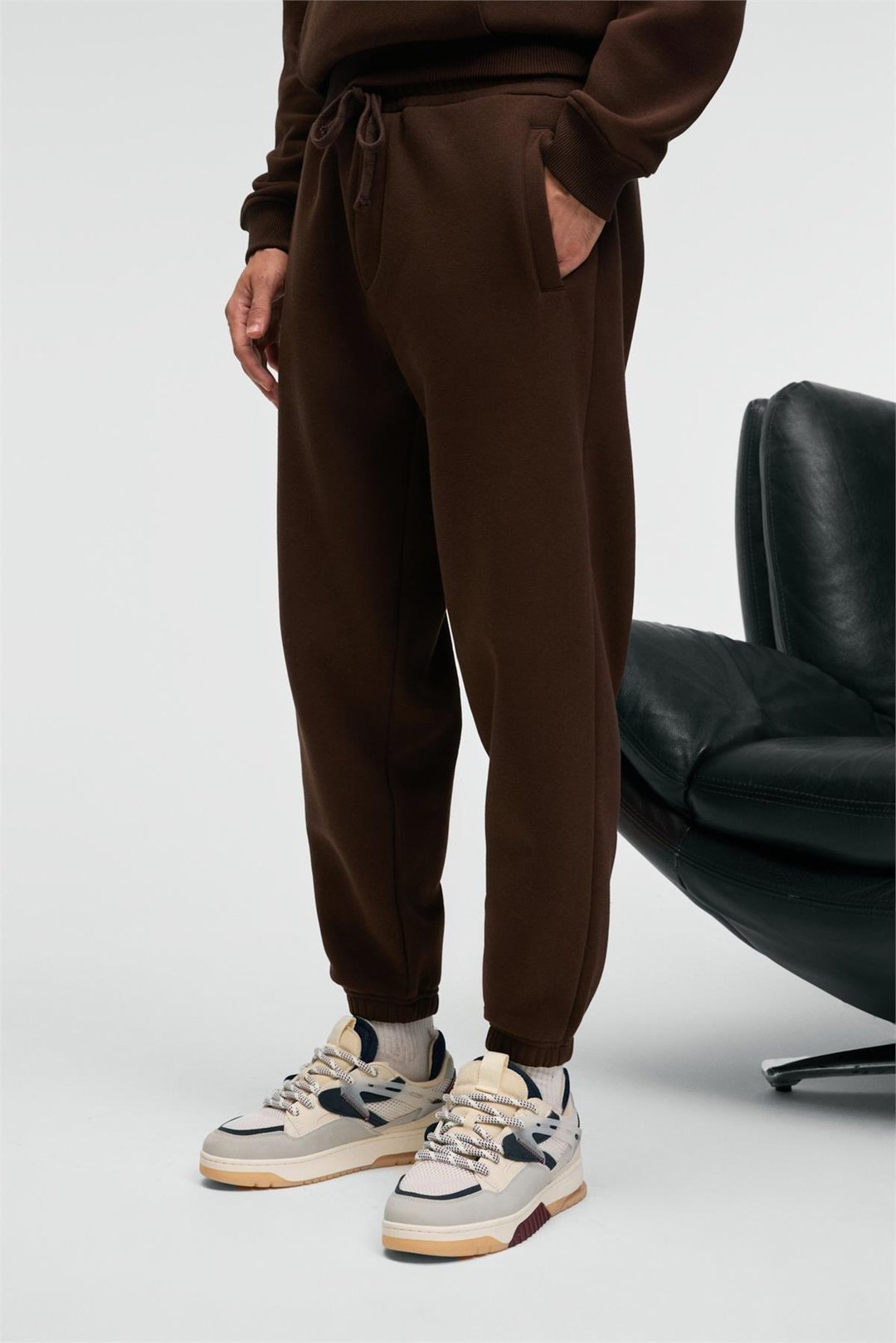 ANSEL Erkek Lastikli Dar Paça Üç Cepli Yumuşacık Organik Pamuklu Acı Kahve Eşofman Altı