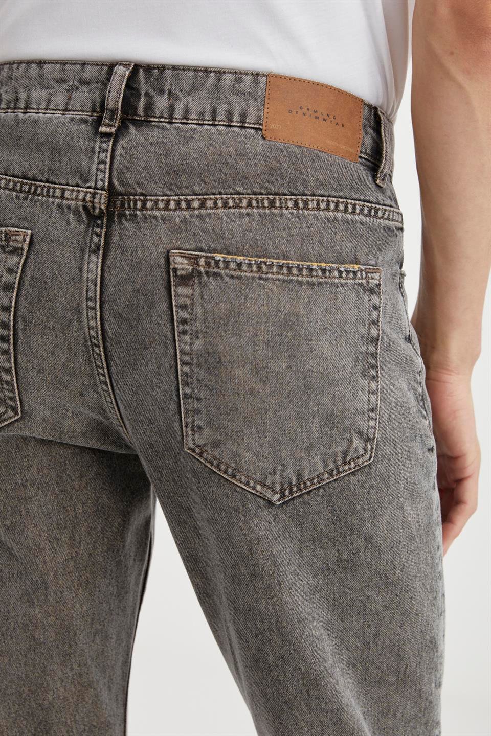 ANTONIA Erkek Tappared Fit Boru Paça Kalın Dokulu Esnek Yapılı Magic Denim Kot Antrasit Jeans