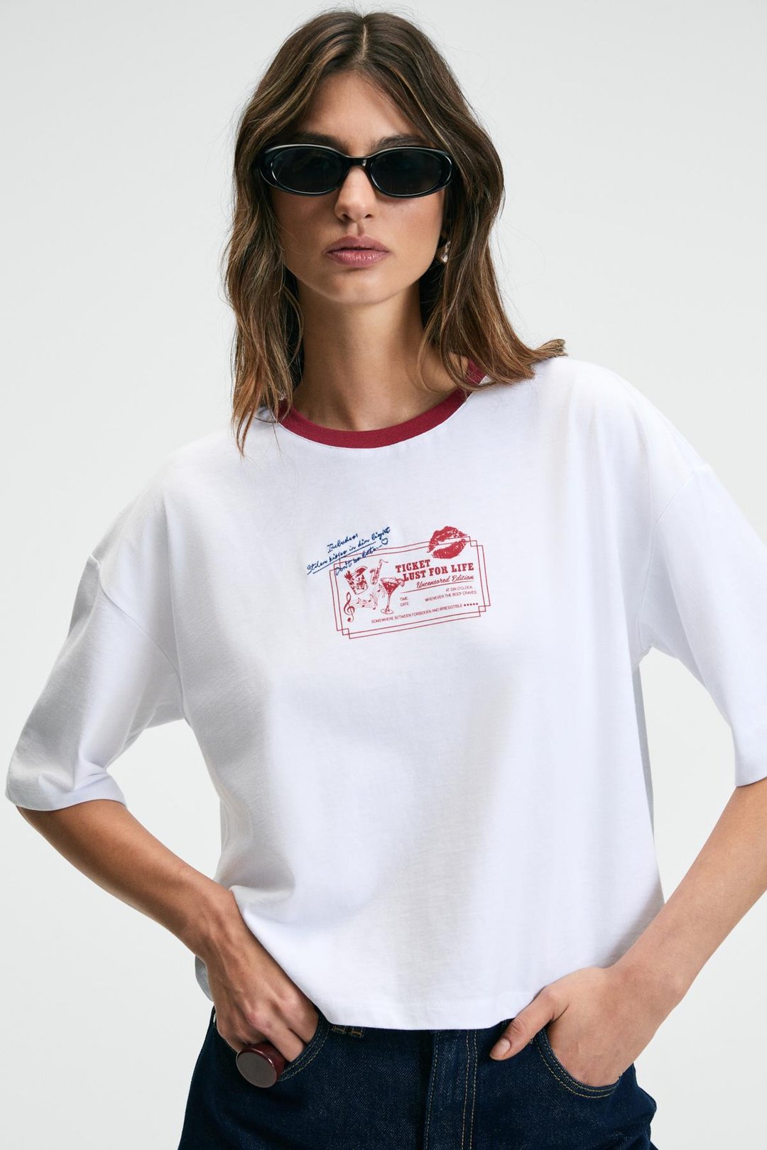 ARMELIA Kadın Bisiklet Yaka Düşük Omuz Önü Baskı Ve Nakış Detaylı Relaxed Beyaz T-Shirt