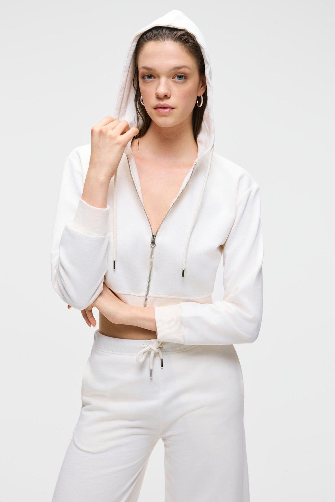 ARUBA Kadın %100 Pamuk Uzun Kol Crop Beyaz Sweatshirt