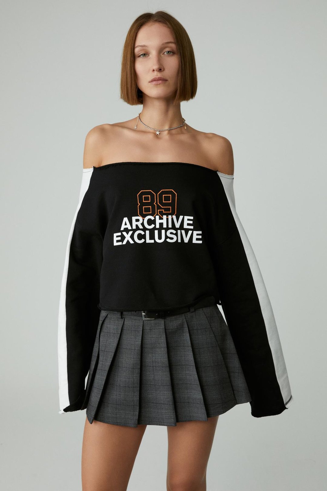 ASENSIO Kadın Asimetrik Yakalı Şardonsuz Tek Omzu Açık Baskılı Siyah Sweatshirt