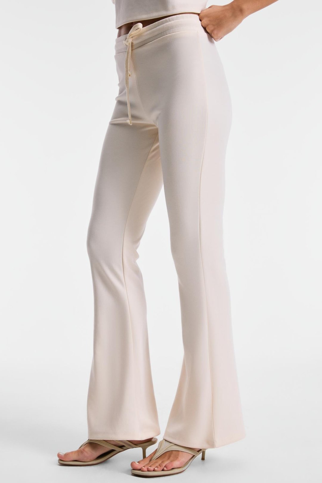 ASHERA Kadın Esnek Kumaşlı Geniş Paçalı Slim Fit Bej Eşofman Altı