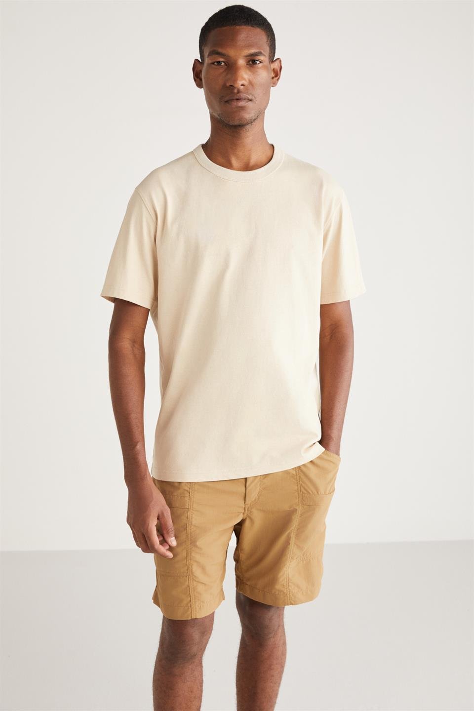 ASTONS Basic Relaxed Vanilya Tekli T-Shirt
