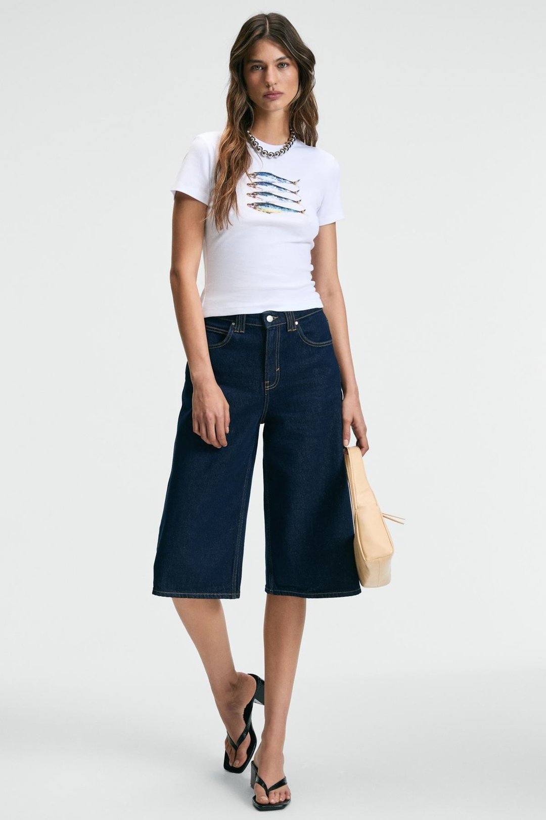 ATHEA Kadın Bisiklet Yaka Kısa Kollu Önü Baskılı Slim Beyaz T-Shirt