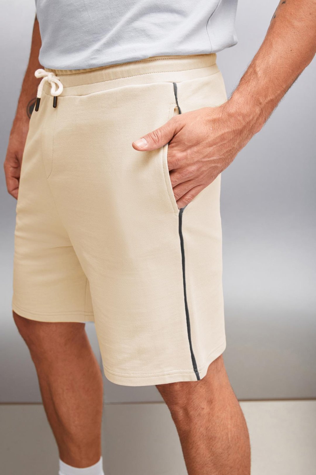AUGUSTUS Erkek %100 Pamuk Regular Bej Şort