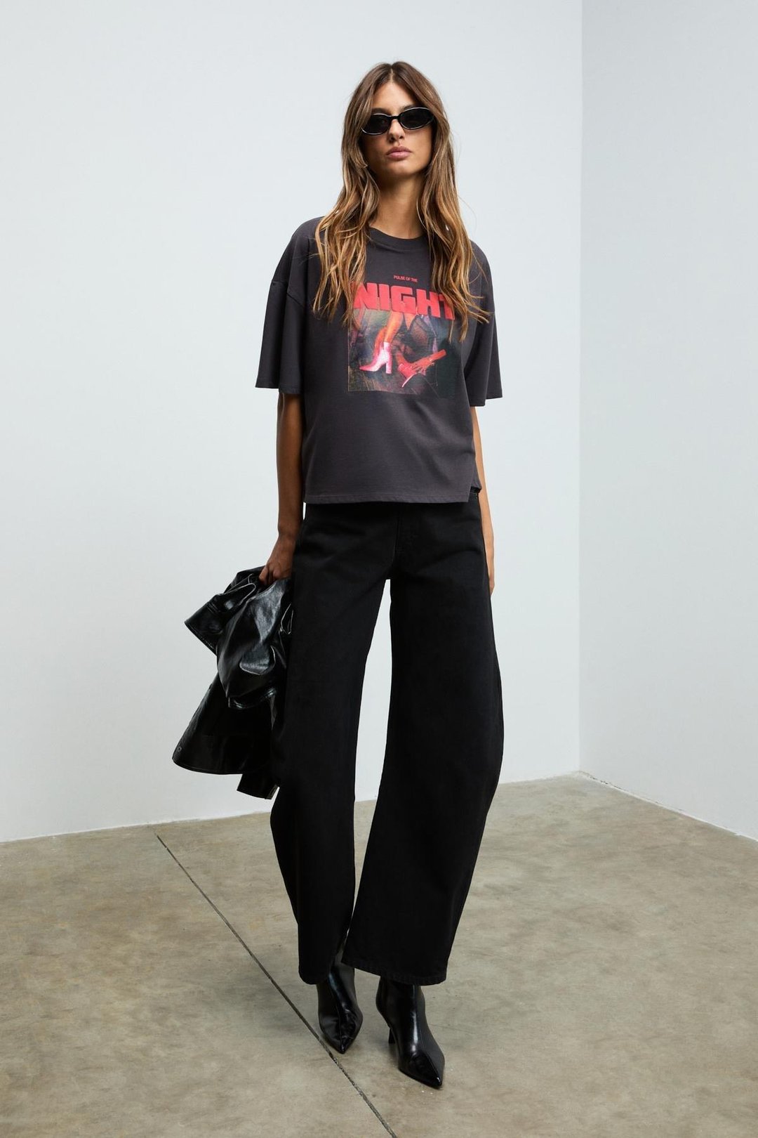 AYUKRA Kadın Yumuşak Ve Esnek Kumaşlı Baskı Detaylı Bisiklet Yakalı Antrasit T-Shirt