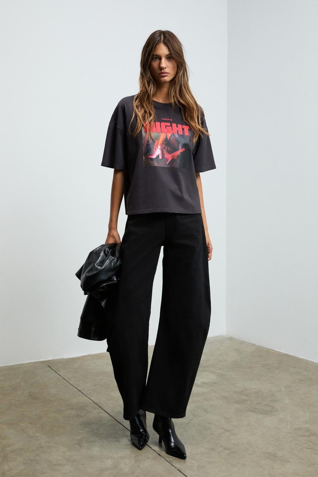 AYUKRA Kadın Yumuşak Ve Esnek Kumaşlı Baskı Detaylı Bisiklet Yakalı Antrasit T-Shirt