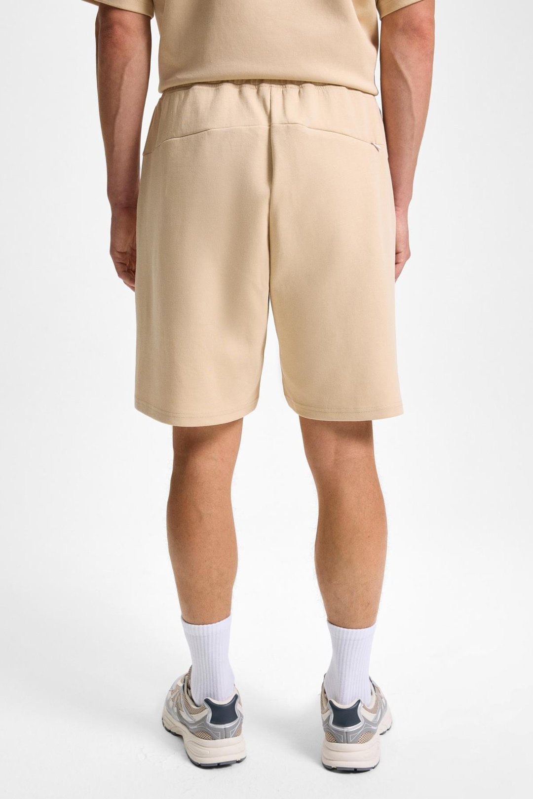 BAILEY Erkek Beli Lastikli Arka tek Cepli Kordonlu Relaxed Fit Bej Şort
