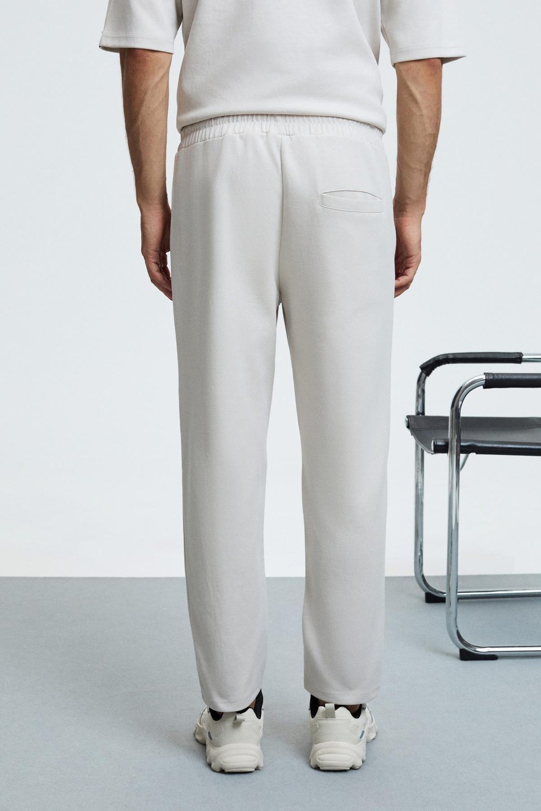 BARNABY Erkek Kolu ve Pantolon Cebi Süs Etiket Detaylı Yuvarlak Yaka Gri Alt-Üst Takım