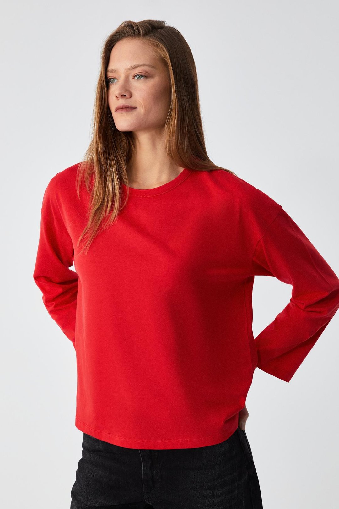 BASIL Kadını Oversize %100 Organik Pamuk Örme Uzun Kol Kırmızı T-Shirt