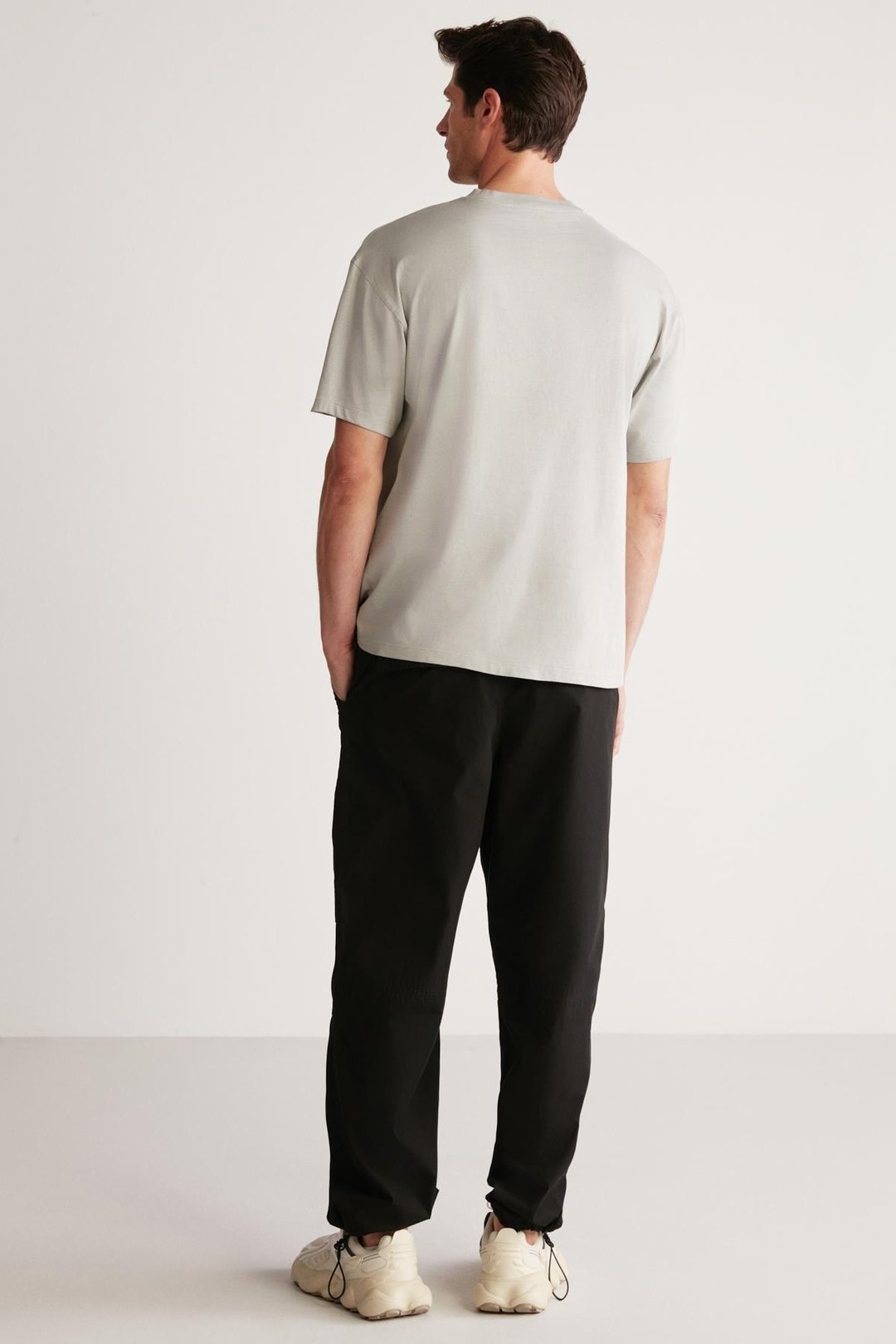 BASTIAN Erkek Sırt Baskı Detaylı Oversize %100 Organik Pamuk Örme Kısa Kol Gri T-Shirt