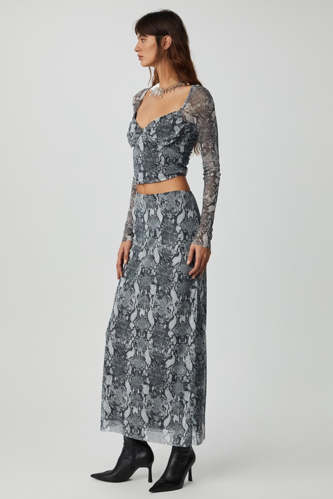 BEULAH Kadın Maxi Boy Slim Fit Beli Lastikli Tül Batik Desenli Yılan Desenli Etek