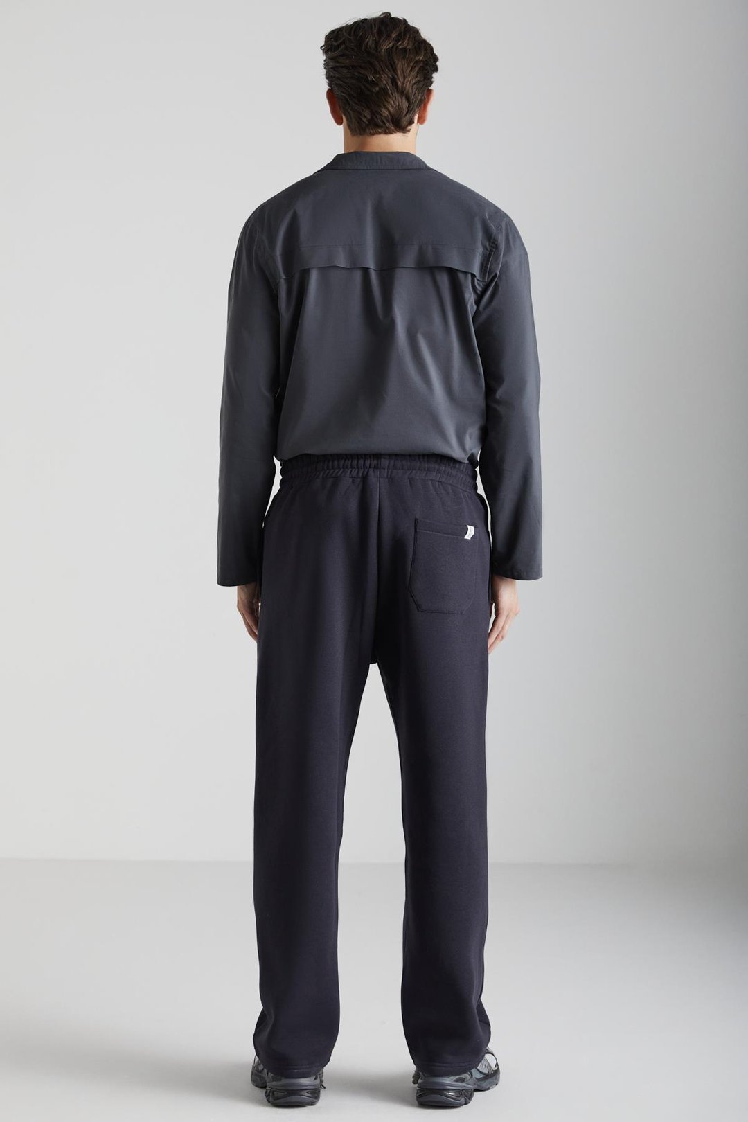 BIBURY Erkek Organik Kumaşlı İçi Polarlı Rahat kesim Pantolon Görünümlü Antrasit Eşofman Altı