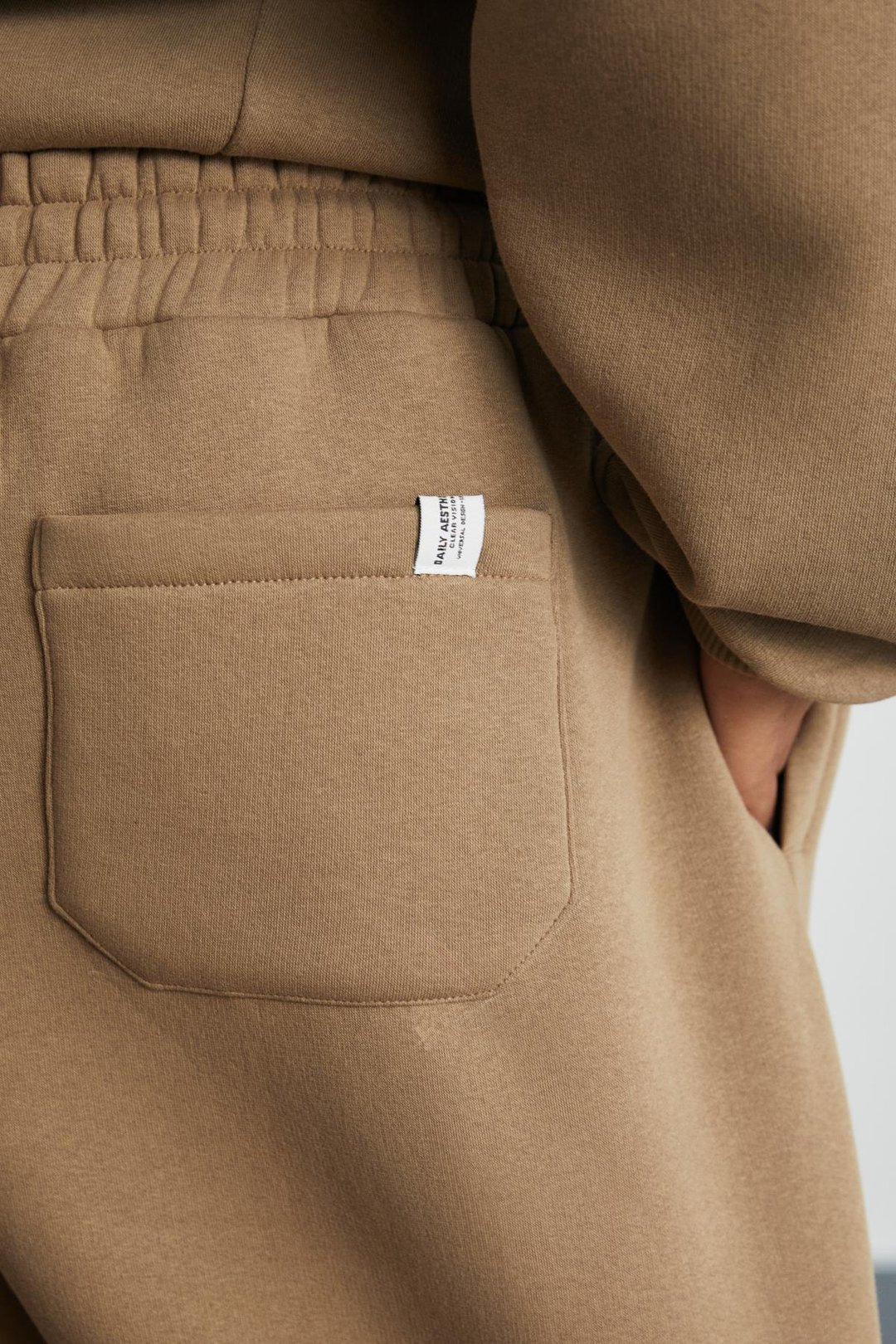 BIBURY Erkek Organik Kumaşlı İçi Polarlı Rahat kesim Pantolon Görünümlü Vizon Eşofman Altı