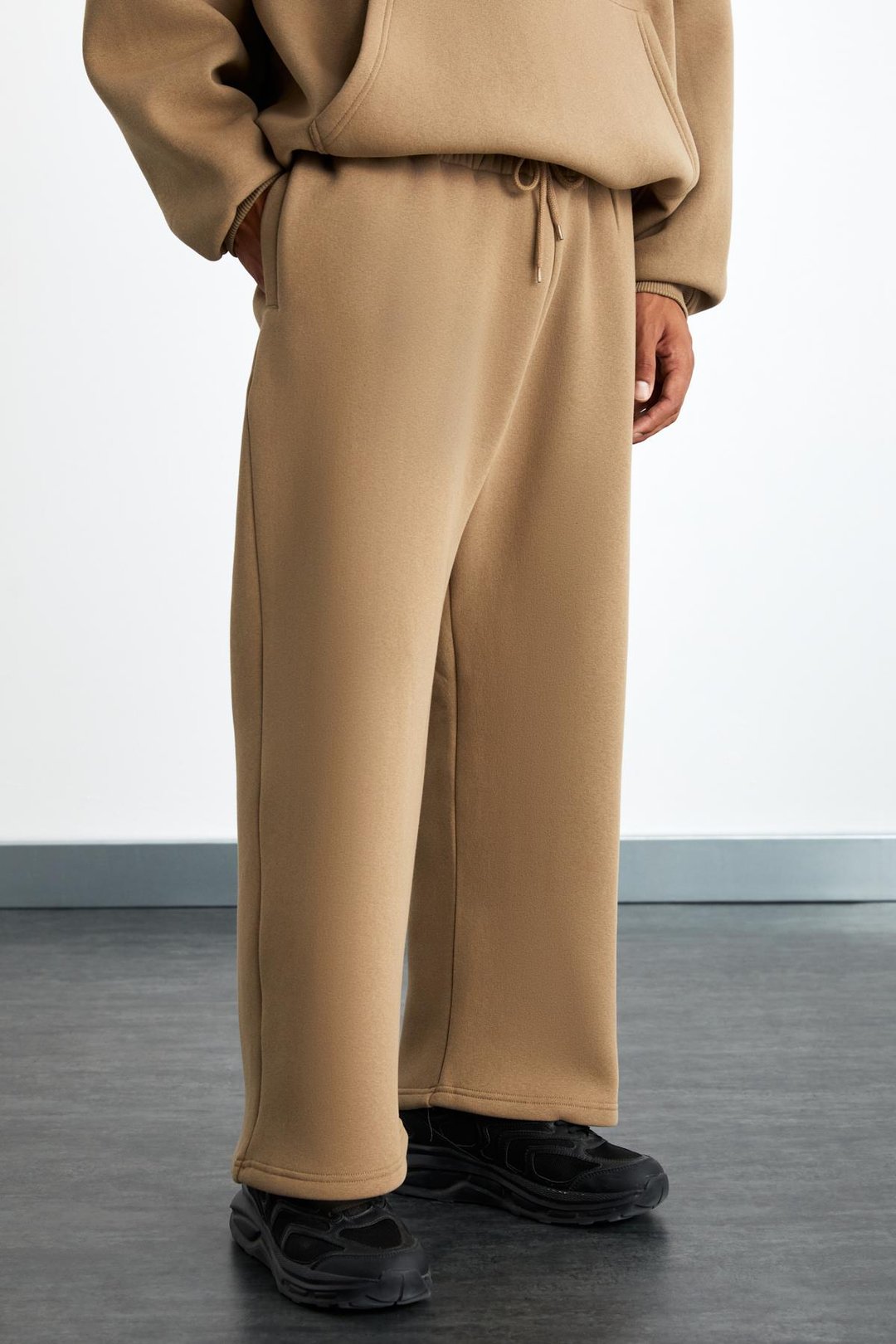 BIBURY Erkek Organik Kumaşlı İçi Polarlı Rahat kesim Pantolon Görünümlü Vizon Eşofman Altı