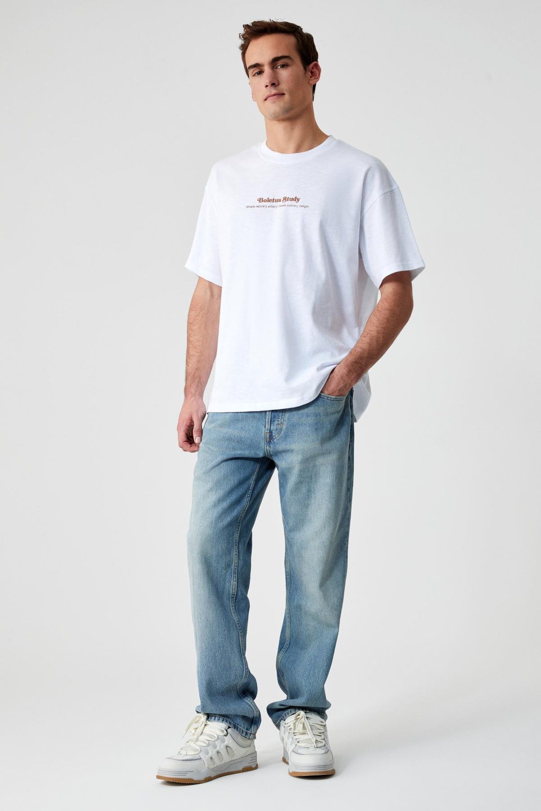 BOLETUS Erkek Baskı Detaylı %100 Organik Pamuk Oversize Bisiklet Yaka Kısa Kol Beyaz T-Shirt