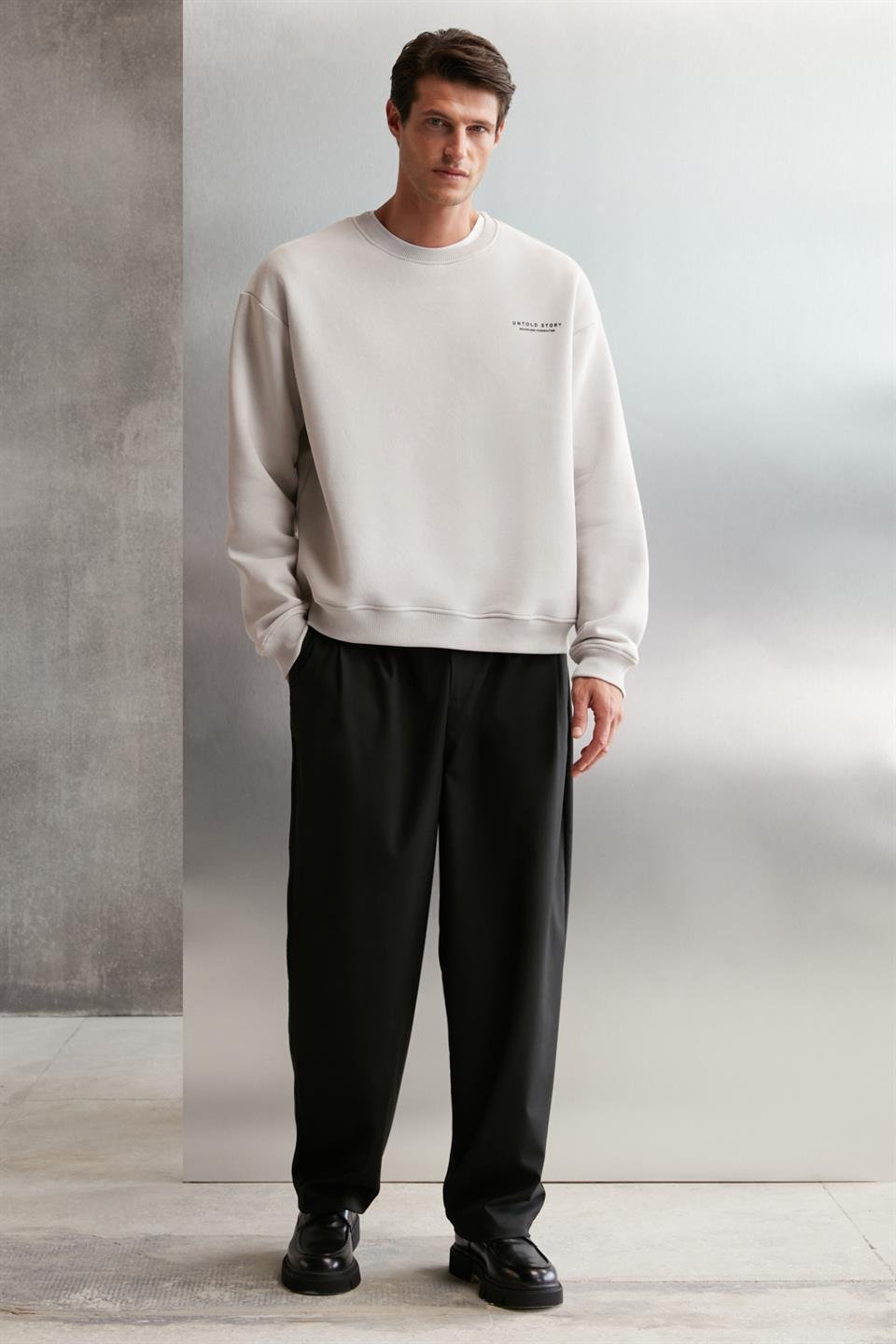 BRYAN Basic Relaxed Gri Tekli Sweatshirt