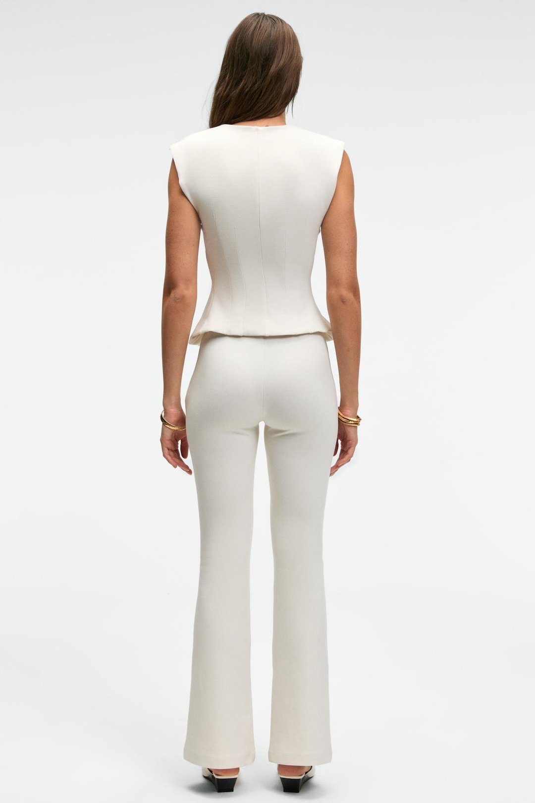 CALYSTRA Kadın Esnek Kumaşlı Önü Pensli Düğmeli Regular Fit Ekru Yelek