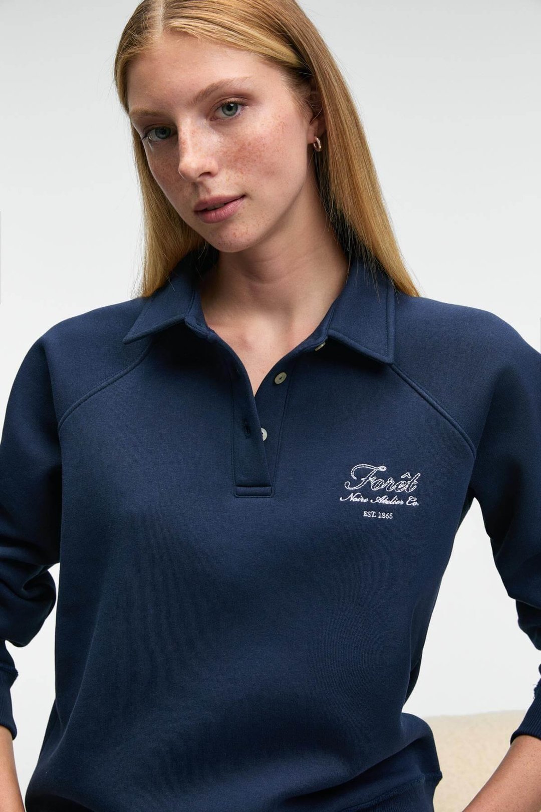 CAMIREL Kadın Polo Yaka Düğmeli Nakış Detaylı Reglan Kol Comfort Fit Lacivert Sweatshirt