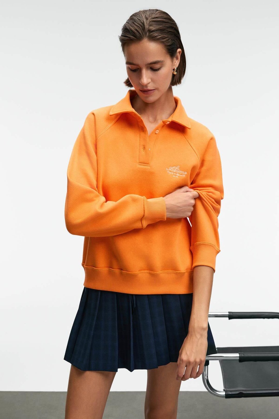 CAMIREL Kadın Polo Yaka Düğmeli Nakış Detaylı Reglan Kol Comfort Fit Turuncu Sweatshirt